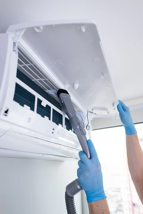 Entretien efficace du climatiseur : Nettoyer le Filtrer avec soin pour des performances et une longévité optimales